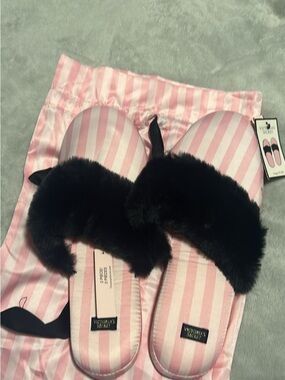 Victoria's Secret Pink & White Striped Slide Sleepers with Black Faux Fur